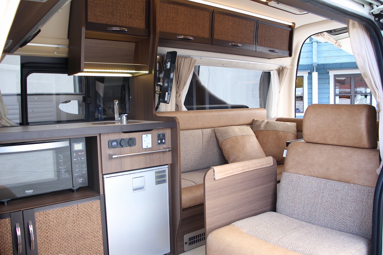 キャンピングカー バンコン ﾊｲｴｰｽ ﾚｸﾋﾞｨ ﾌﾟﾗｽLV+1