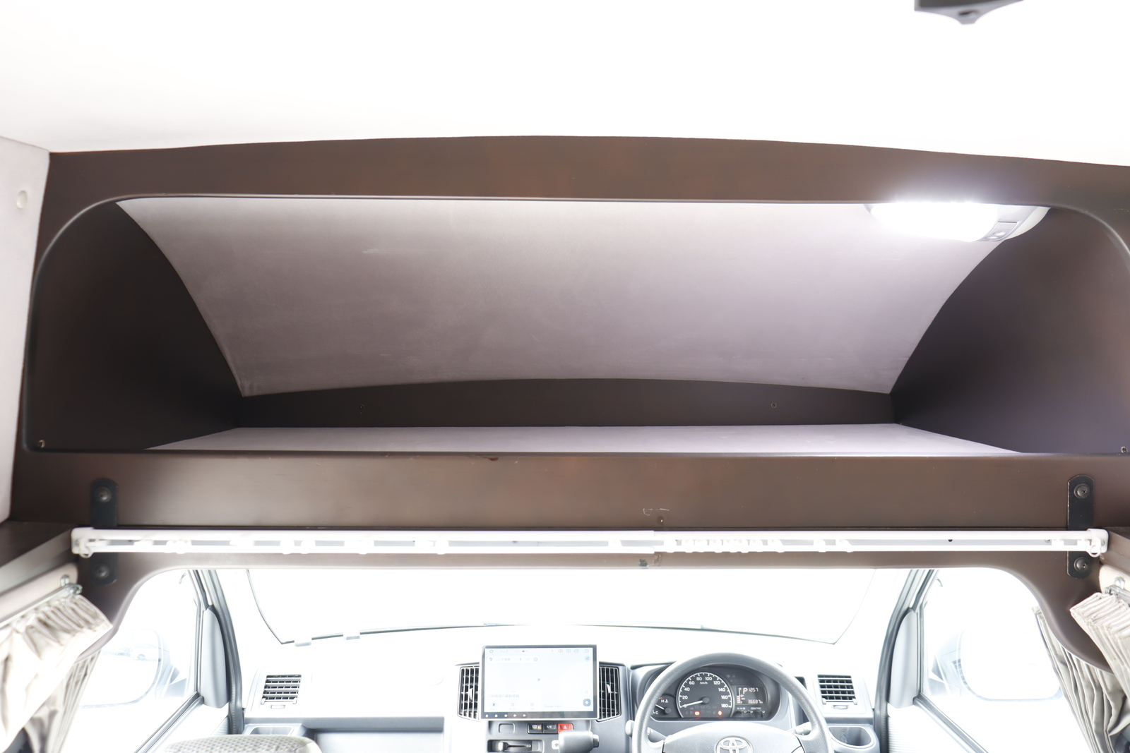 キャンピングカー バンコン ﾀｳﾝｴｰｽ ﾀｺｽ ﾊﾅ