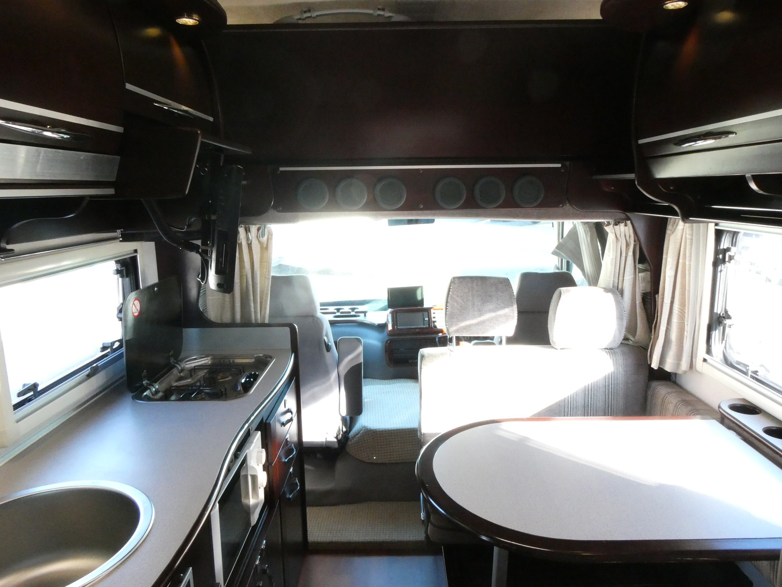 キャンピングカー バスコン ｺｰｽﾀｰ ﾅｯﾂRV ﾎﾞｰﾀﾞｰﾊﾞﾝｸｽ