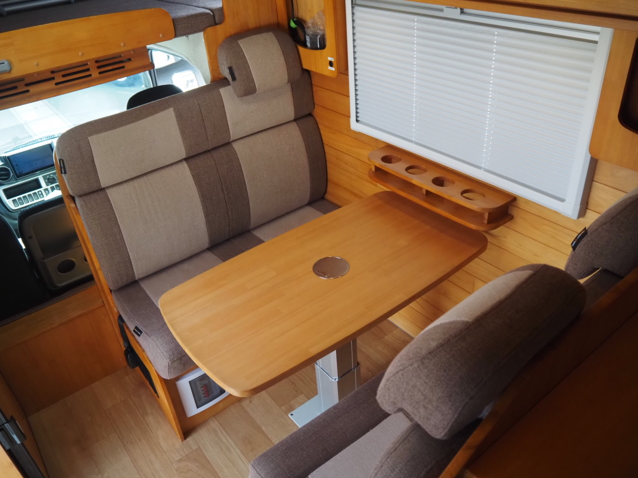 キャンピングカー キャブコン ｶﾑﾛｰﾄﾞ ﾀﾞｲﾚｸﾄｶｰｽﾞ ﾄﾘｯﾌﾟﾛｸﾞﾍﾞｰｽ