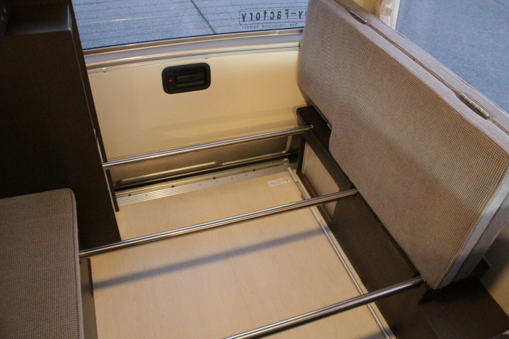 キャンピングカー バンコン ﾊｲｴｰｽ ﾄｲﾌｧｸﾄﾘｰ ﾗﾝﾄﾞﾃｨﾋﾟｰ ｿｰﾗｰ