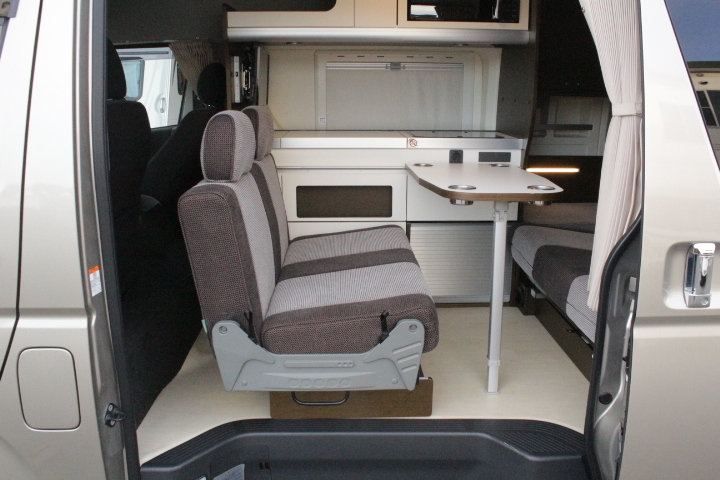 キャンピングカー バンコン ﾊｲｴｰｽ ﾄｲﾌｧｸﾄﾘｰ ﾗﾝﾄﾞﾃｨﾋﾟｰ ｿｰﾗｰ