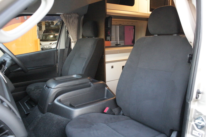 キャンピングカー バンコン ﾊｲｴｰｽ ﾄｲﾌｧｸﾄﾘｰ ﾗﾝﾄﾞﾃｨﾋﾟｰ ｿｰﾗｰ