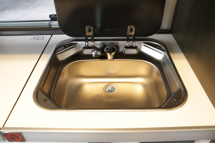 キャンピングカー バンコン ﾊｲｴｰｽ ﾄｲﾌｧｸﾄﾘｰ ﾗﾝﾄﾞﾃｨﾋﾟｰ ｿｰﾗｰ