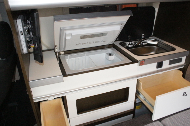 キャンピングカー バンコン ﾊｲｴｰｽ ﾄｲﾌｧｸﾄﾘｰ ﾗﾝﾄﾞﾃｨﾋﾟｰ ｿｰﾗｰ