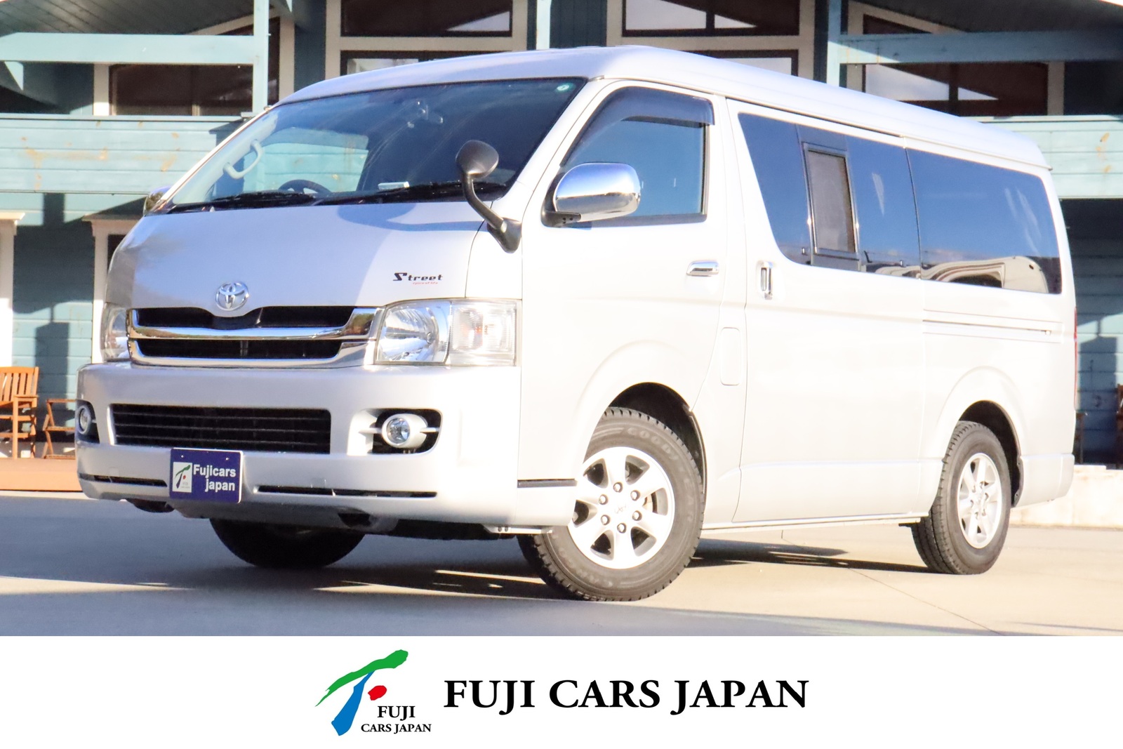 キャンピングカー バンコン ハイエース アネックス ストリート