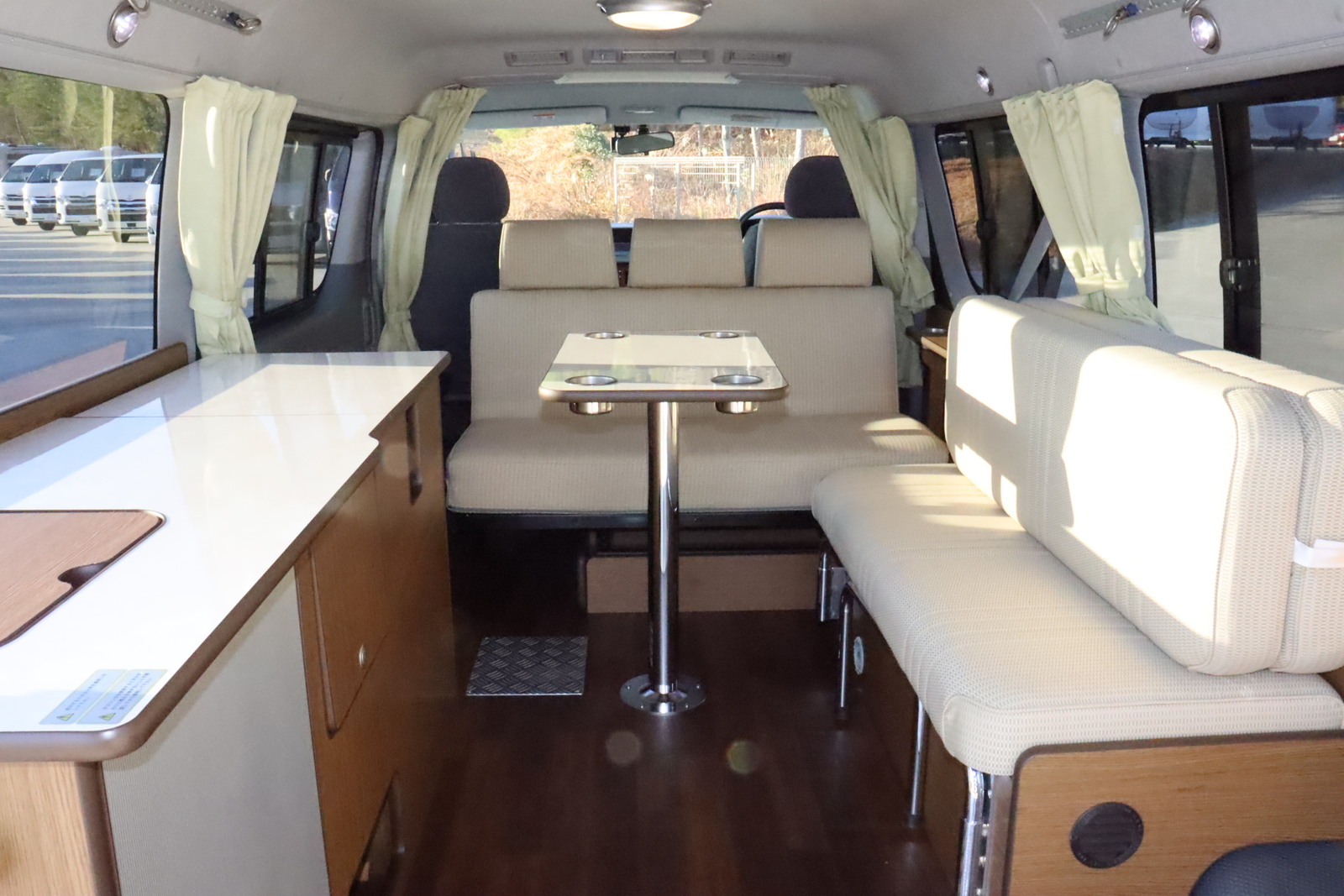 キャンピングカー バンコン ﾊｲｴｰｽ ｱﾈｯｸｽ ｽﾄﾘｰﾄ