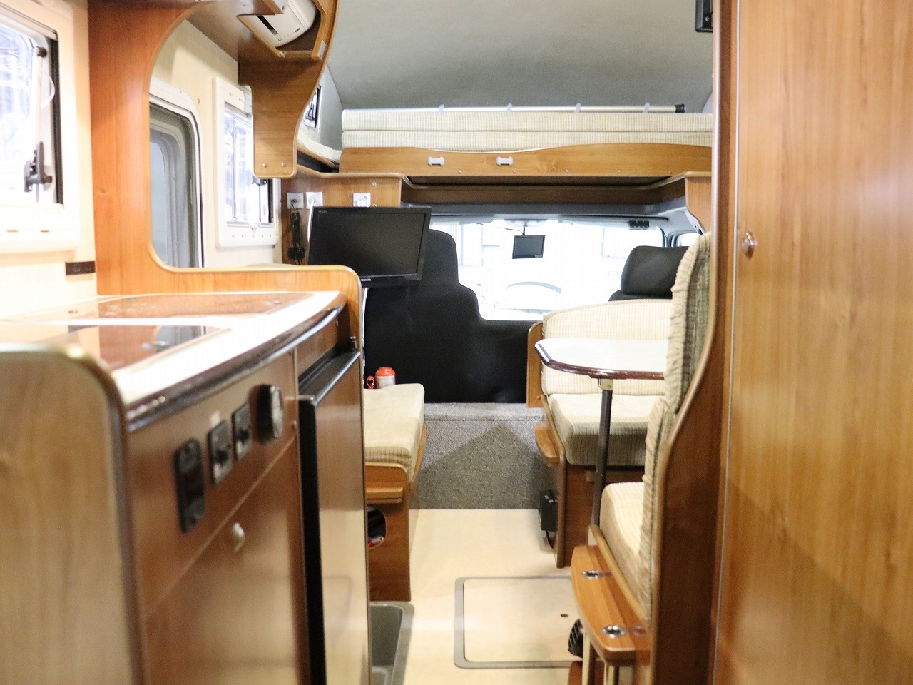 キャンピングカー キャブコン ｴﾙﾌ ﾊﾞﾝﾃｯｸ ｼﾞﾙ520ｸﾙｰｽﾞ 4WD　FF