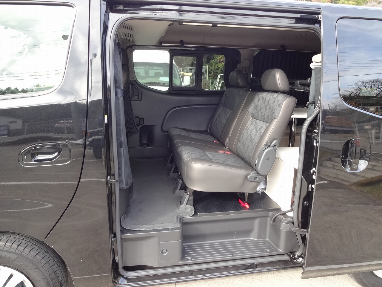 キャンピングカー バンコン ｷｬﾗﾊﾞﾝ RVﾋﾞｯｸﾌｯﾄ ｵﾘｼﾞﾅﾙ仕様 FF暖房