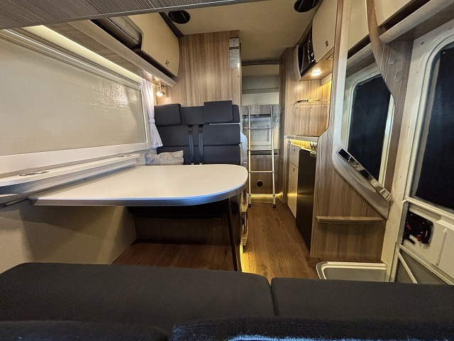 キャンピングカー キャブコン ｶﾑﾛｰﾄﾞ ﾊﾞﾝﾃｯｸ ｼﾞﾙ520 4WD