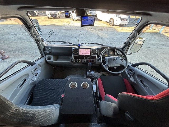 キャンピングカー キャブコン ｶﾑﾛｰﾄﾞ ﾊﾞﾝﾃｯｸ ｼﾞﾙ520 4WD