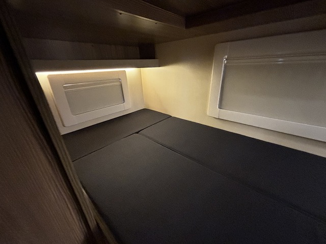 キャンピングカー キャブコン ｶﾑﾛｰﾄﾞ ﾊﾞﾝﾃｯｸ ｼﾞﾙ520 4WD