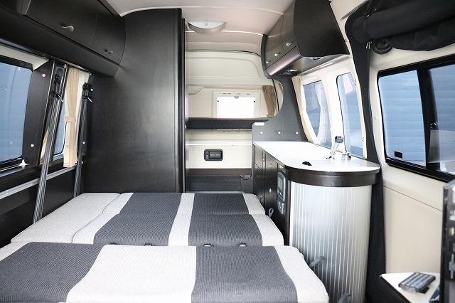 キャンピングカー バンコン ﾊｲｴｰｽ ﾄｲﾌｧｸﾄﾘｰ GT 4WD