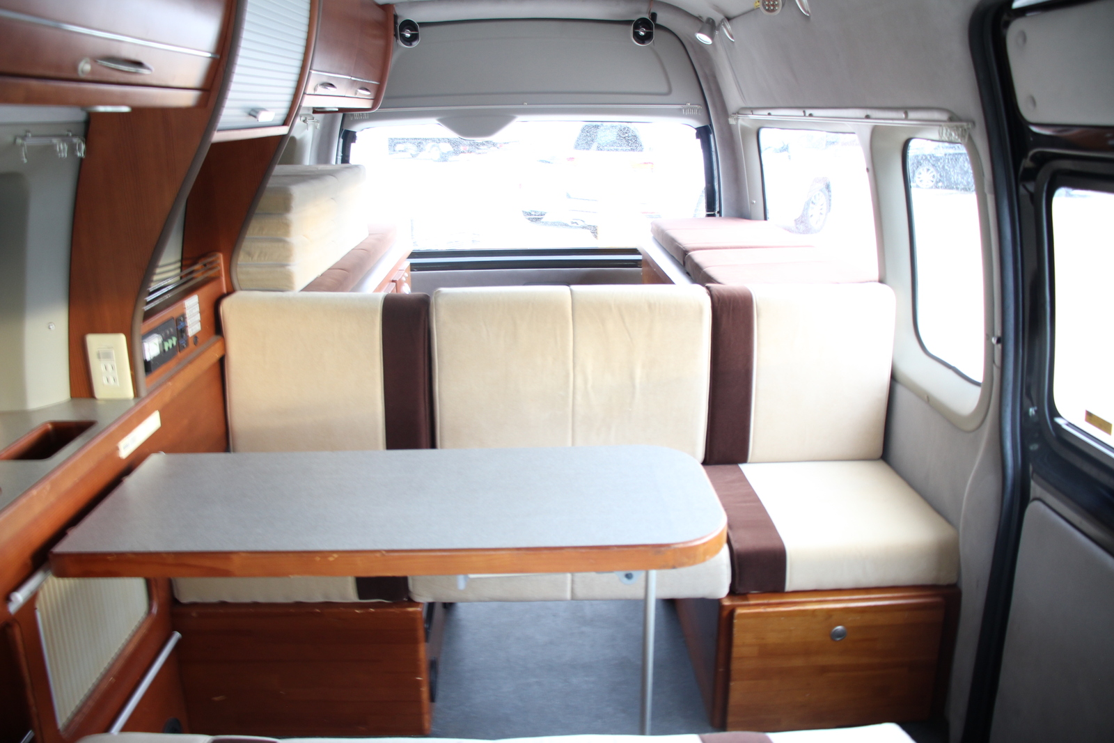 キャンピングカー バンコン ﾚｼﾞｱｽｴｰｽ ﾅｯﾂRV ﾘｰｸ