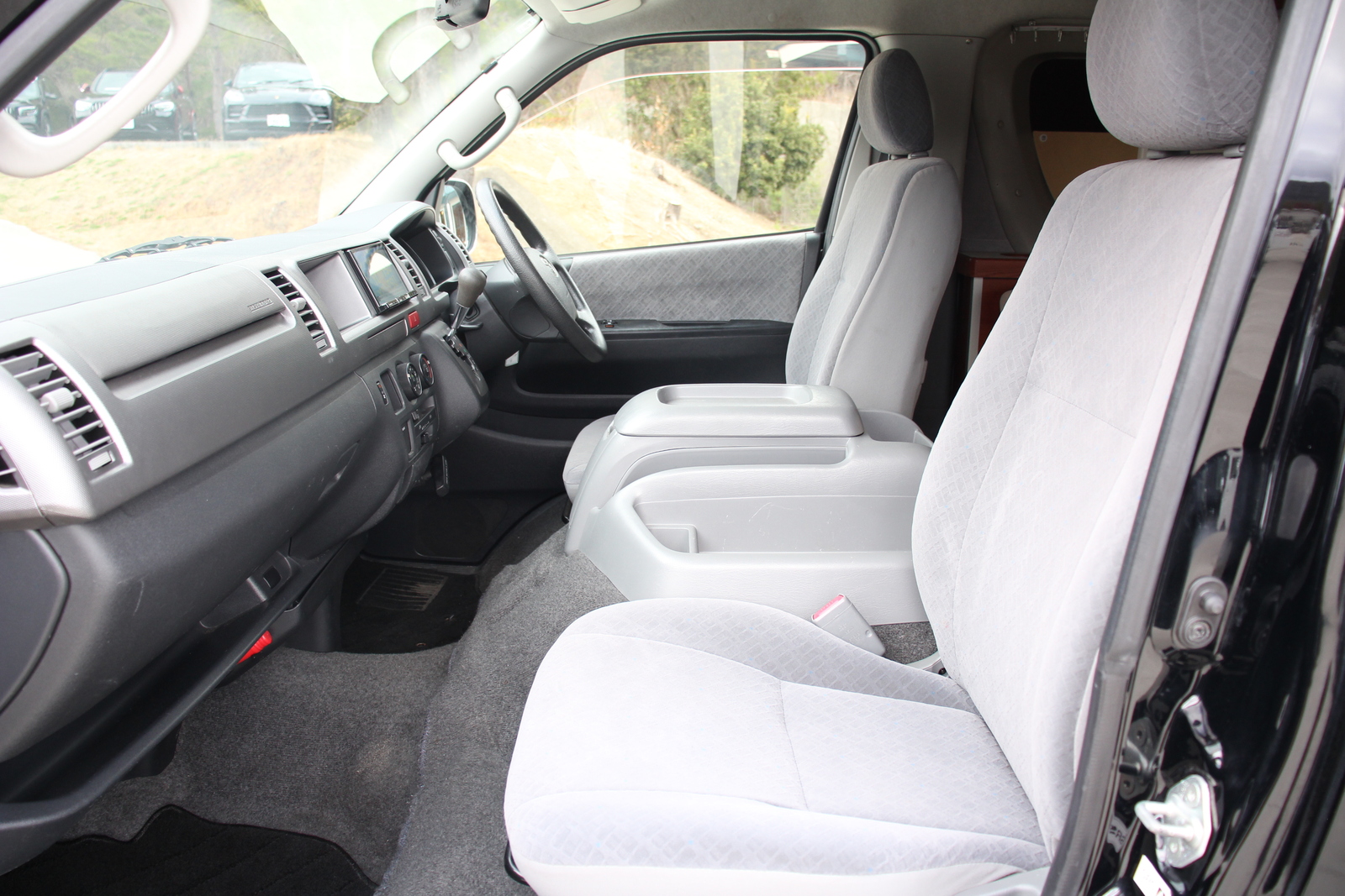 キャンピングカー バンコン ﾚｼﾞｱｽｴｰｽ ﾅｯﾂRV ﾘｰｸ