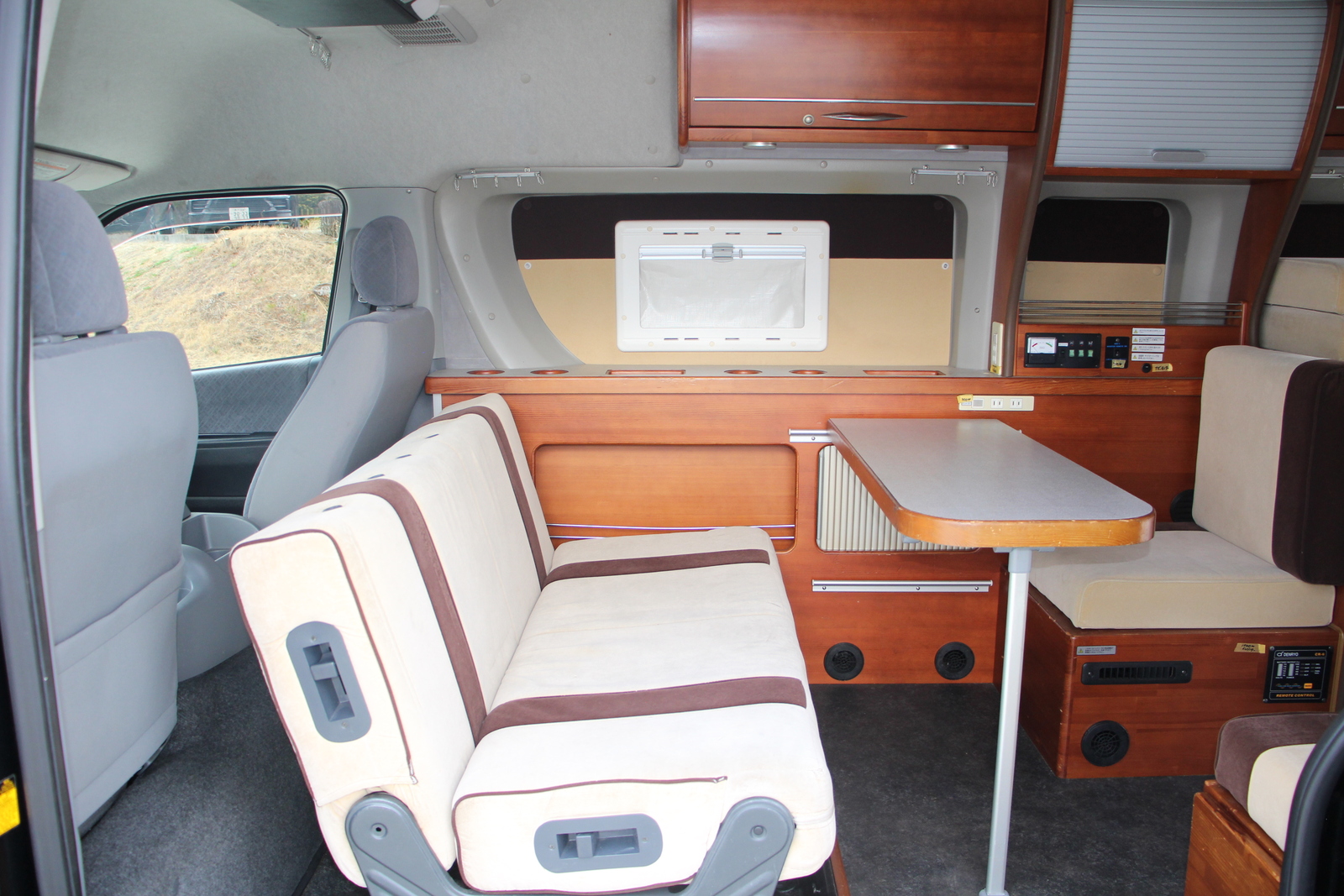 キャンピングカー バンコン ﾚｼﾞｱｽｴｰｽ ﾅｯﾂRV ﾘｰｸ