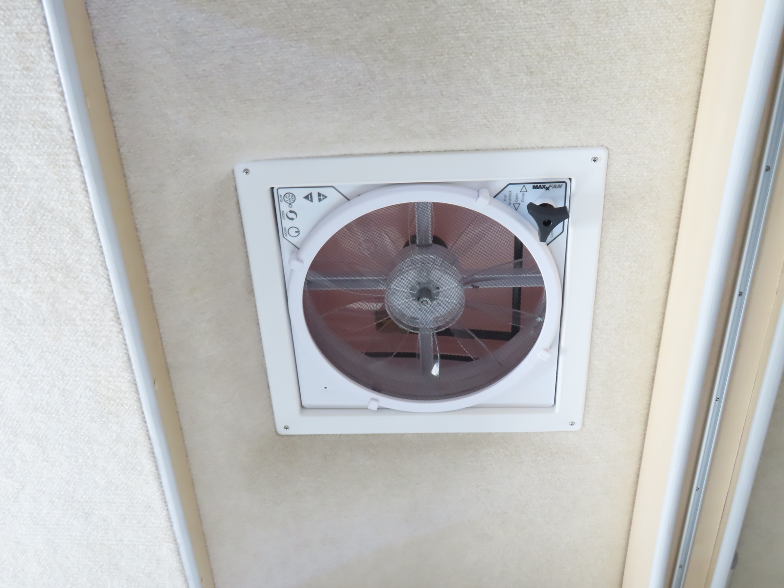 キャンピングカー キャブコン ｶﾑﾛｰﾄﾞ ﾊﾞﾝﾃｯｸｺﾙﾄﾞﾘｰﾌﾞｽ 家庭用ｴｱｺﾝ