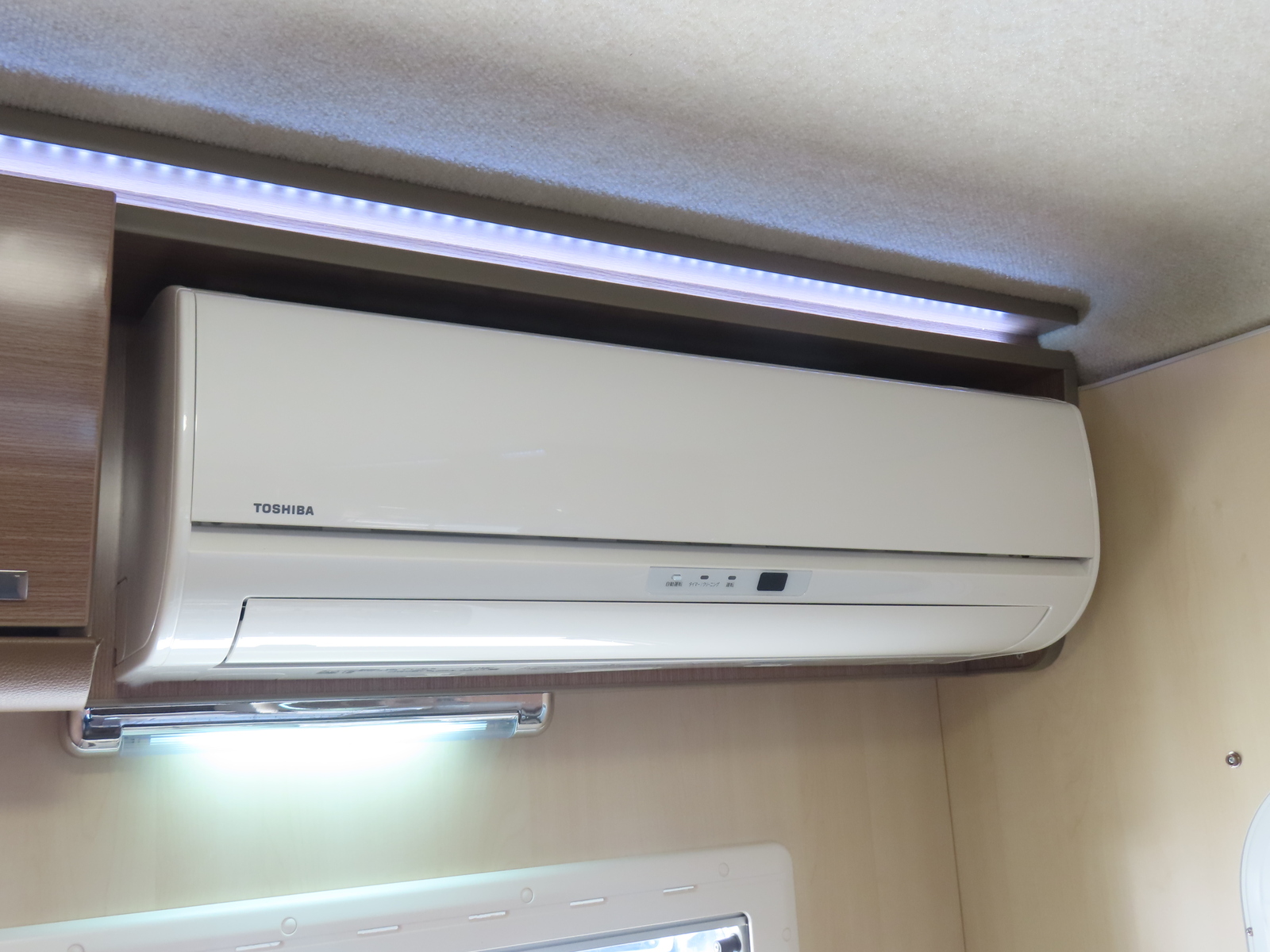 キャンピングカー キャブコン ｶﾑﾛｰﾄﾞ ﾊﾞﾝﾃｯｸｺﾙﾄﾞﾘｰﾌﾞｽ 家庭用ｴｱｺﾝ