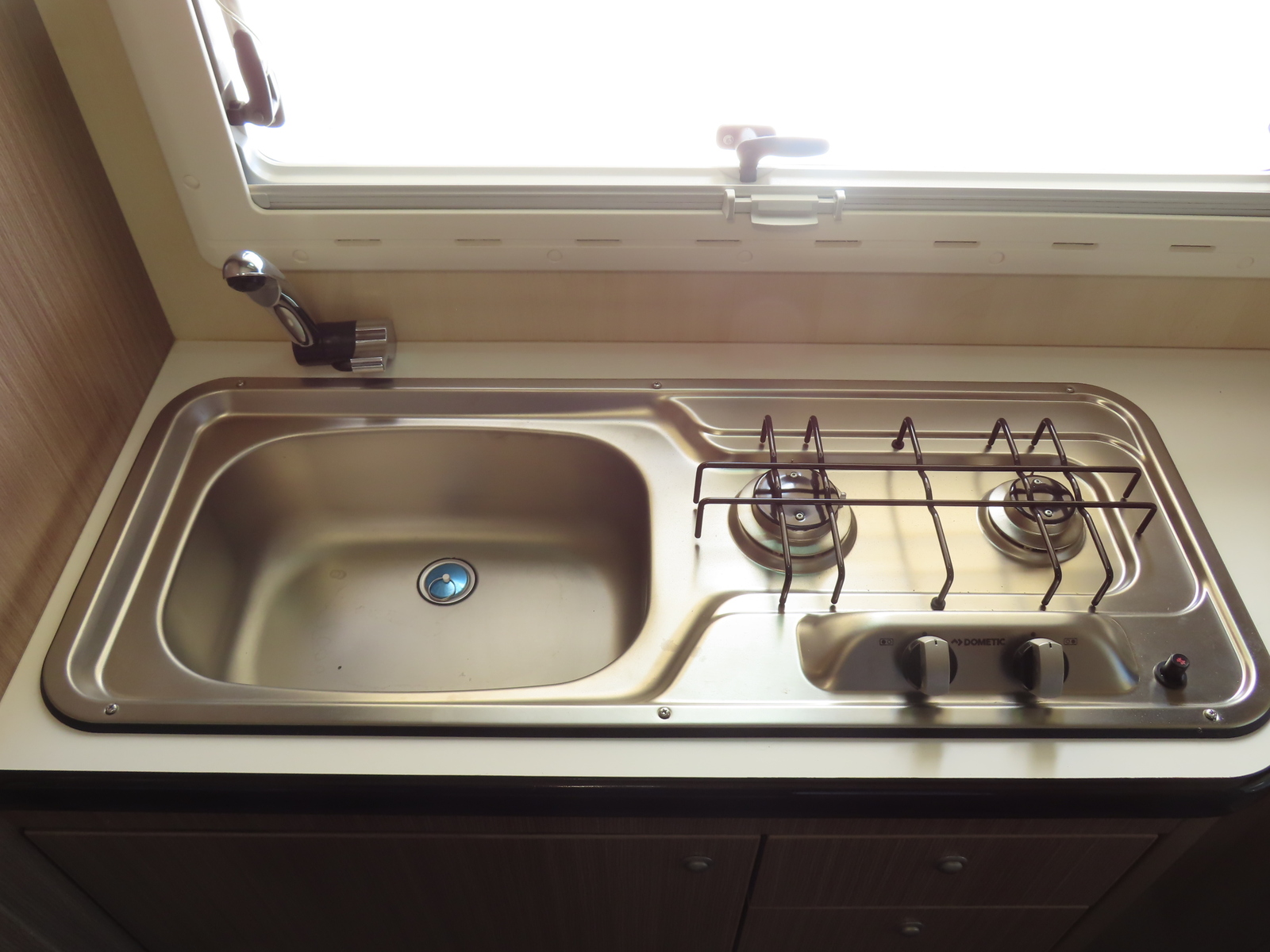 キャンピングカー キャブコン ｶﾑﾛｰﾄﾞ ﾊﾞﾝﾃｯｸｺﾙﾄﾞﾘｰﾌﾞｽ 家庭用ｴｱｺﾝ