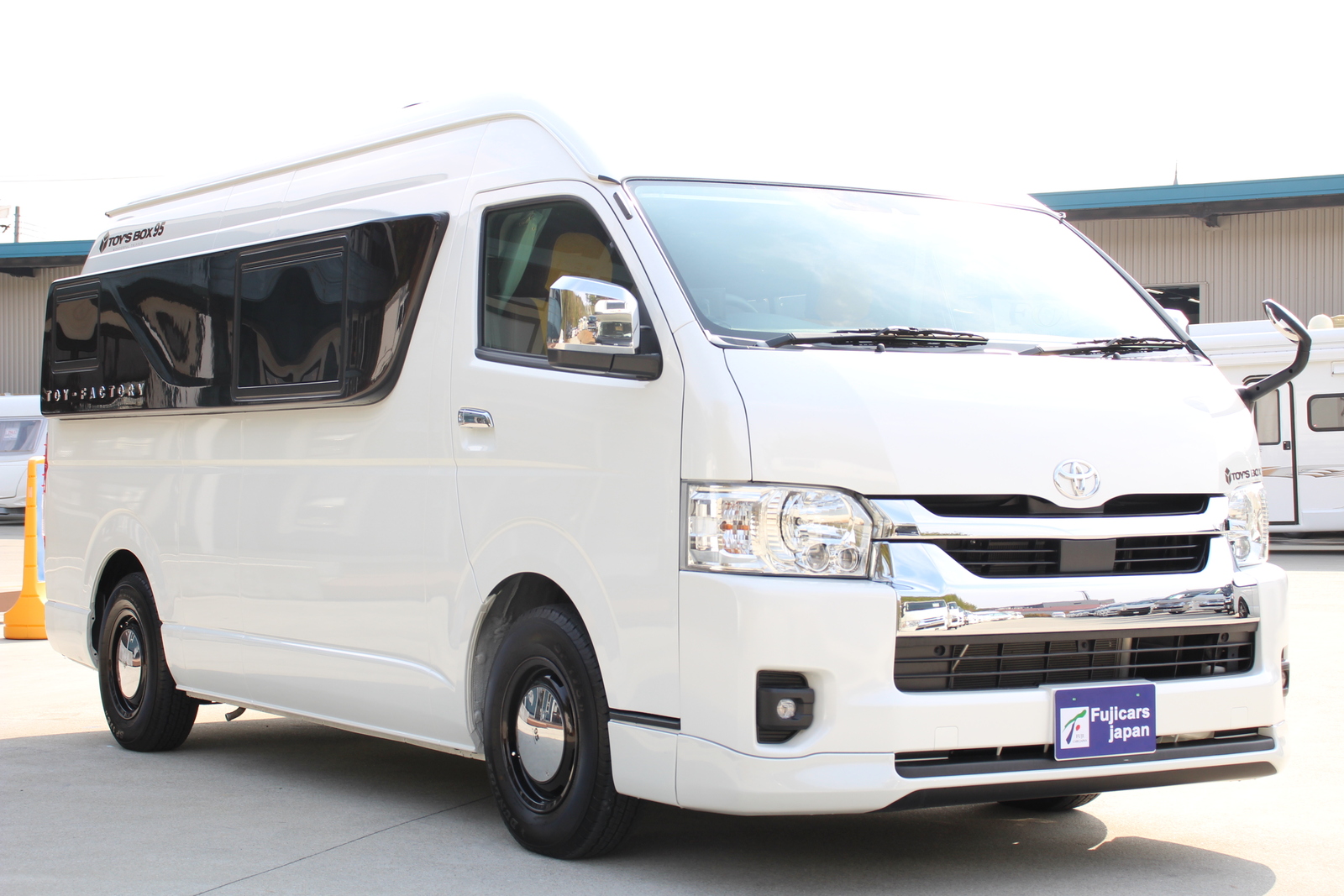 キャンピングカー バンコン ﾊｲｴｰｽ ﾄｲｽﾞBOX95 30台限定車 ｸﾞﾗﾝﾃﾞ仕様