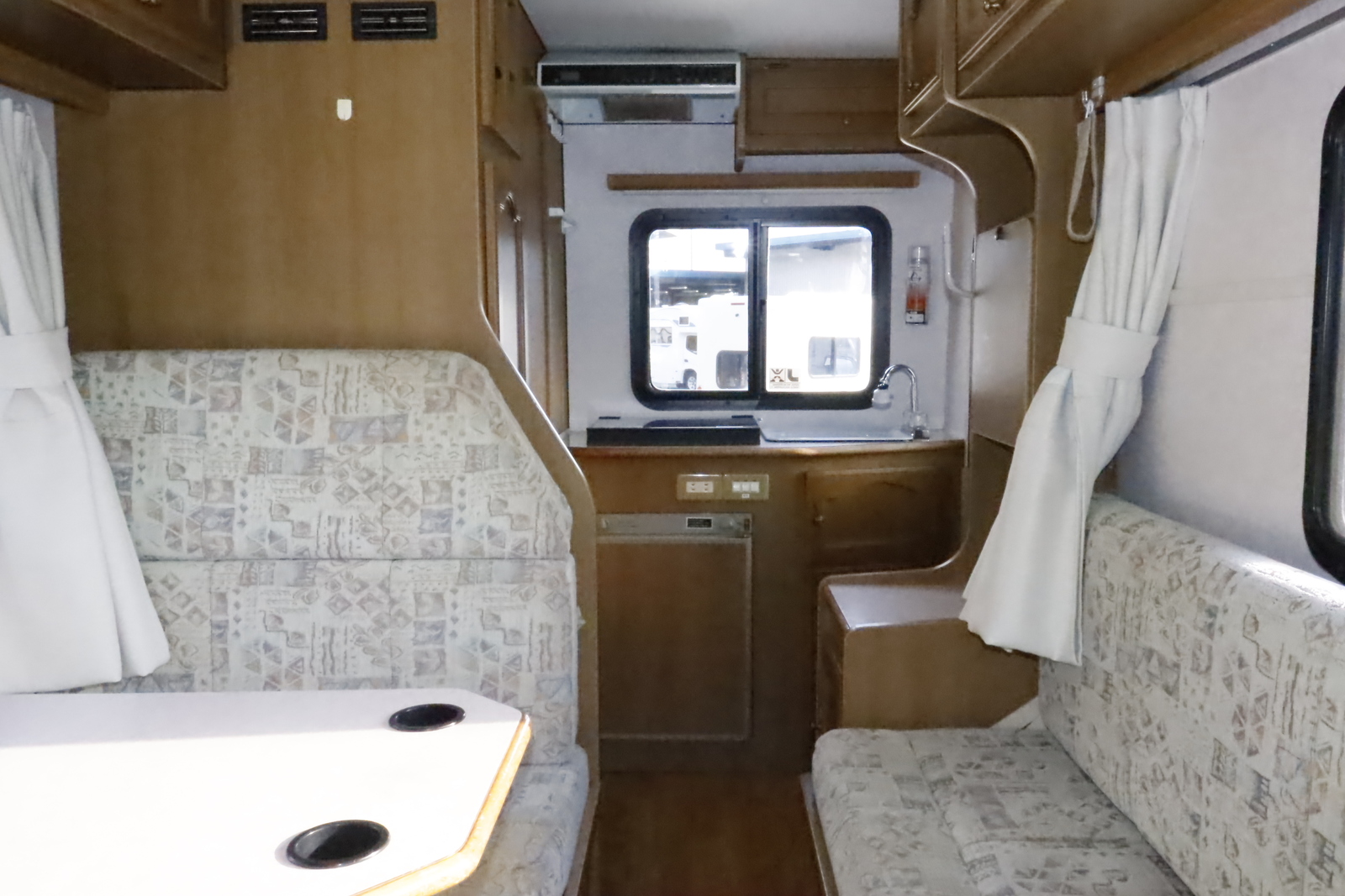 キャンピングカー キャブコン ｶﾑﾛｰﾄﾞ YMS ﾘﾌﾚ FFﾋｰﾀｰ