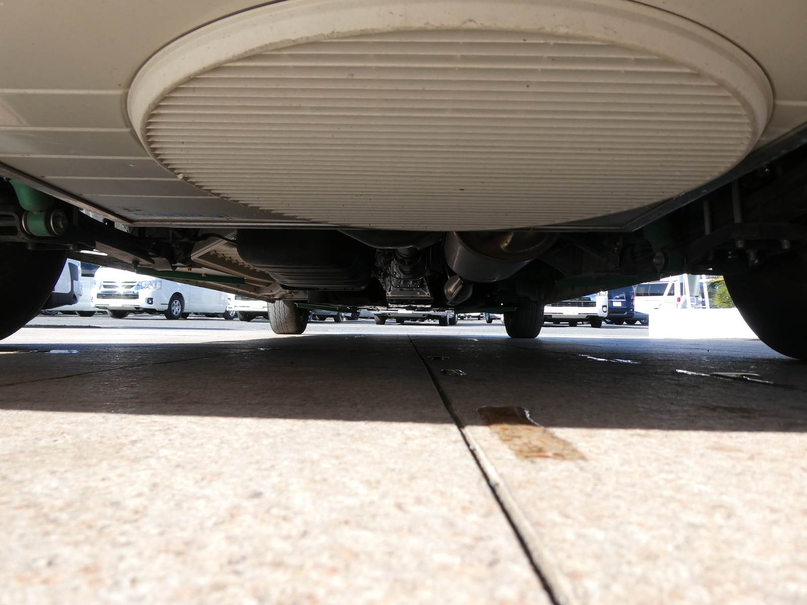 キャンピングカー バンコン ﾄｲﾌｧｸﾄﾘｰ　ｺﾙﾄﾞﾊﾞｸﾙｰｽﾞ　家AC　ｿｰﾗｰ　FF