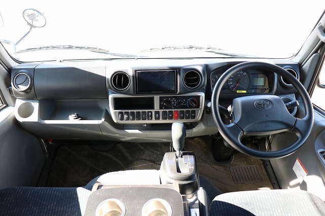 キャンピングカー キャブコン ｶﾑﾛｰﾄﾞ ﾊﾞﾝﾃｯｸ ｺﾙﾄﾞﾘｰﾌﾞｽ 4WD