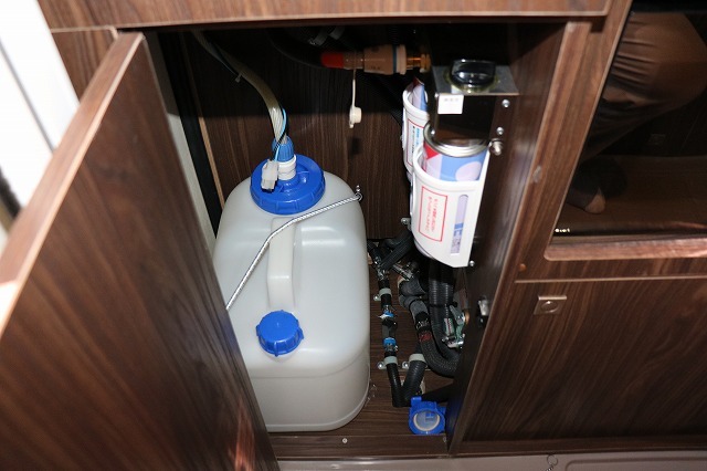 キャンピングカー キャブコン ｶﾑﾛｰﾄﾞ ﾊﾞﾝﾃｯｸ ｺﾙﾄﾞﾘｰﾌﾞｽ 4WD