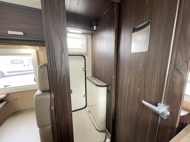 キャンピングカー キャブコン ｶﾑﾛｰﾄﾞ ﾊﾞﾝﾃｯｸｺﾙﾄﾞﾊﾞﾝｸｽ 家庭用ｴｱｺﾝ