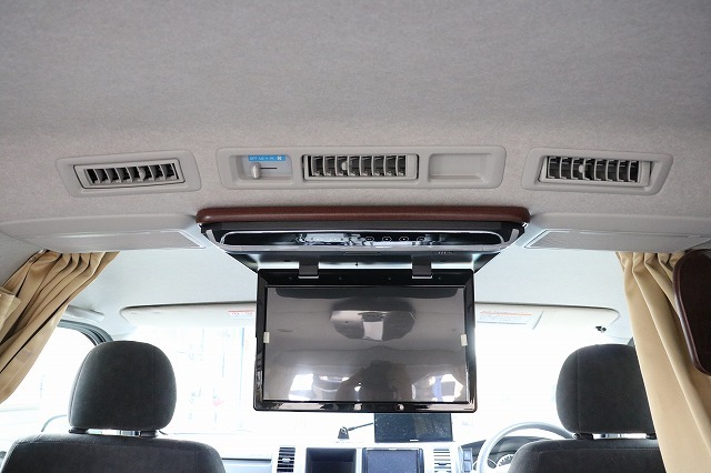 キャンピングカー バンコン ﾊｲｴｰｽ FOCS DSﾌﾟﾚﾐｱﾑ 4WD