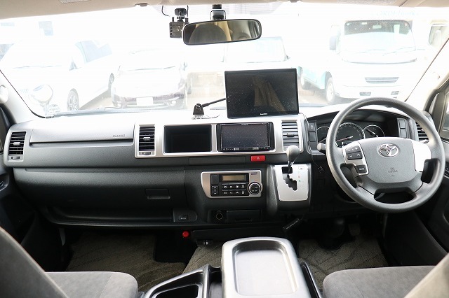 キャンピングカー バンコン ﾊｲｴｰｽ FOCS DSﾌﾟﾚﾐｱﾑ 4WD