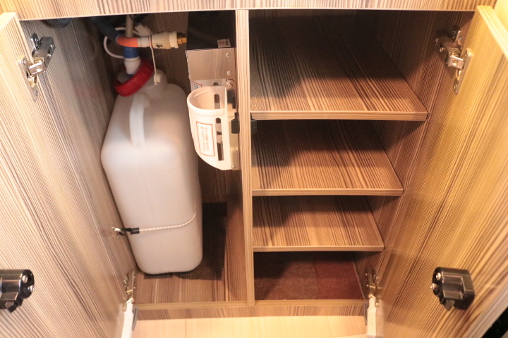 キャンピングカー キャブコン ｶﾑﾛｰﾄﾞ ﾊﾞﾝﾃｯｸ ｼﾞﾙ 家庭用ｴｱｺﾝ FF暖房