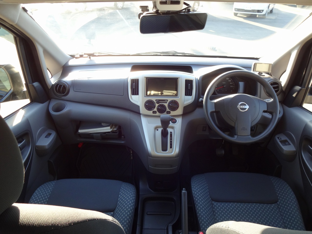 キャンピングカー バンコン NV200ﾊﾞﾈｯﾄ 東和 ﾂｪﾙﾄNV