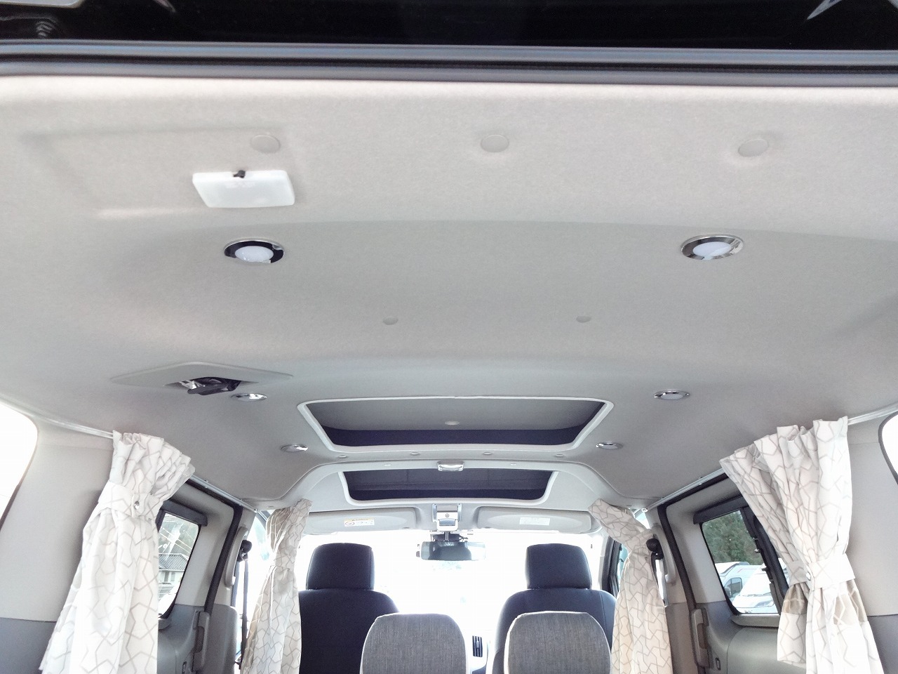 キャンピングカー バンコン NV200ﾊﾞﾈｯﾄ 東和 ﾂｪﾙﾄNV