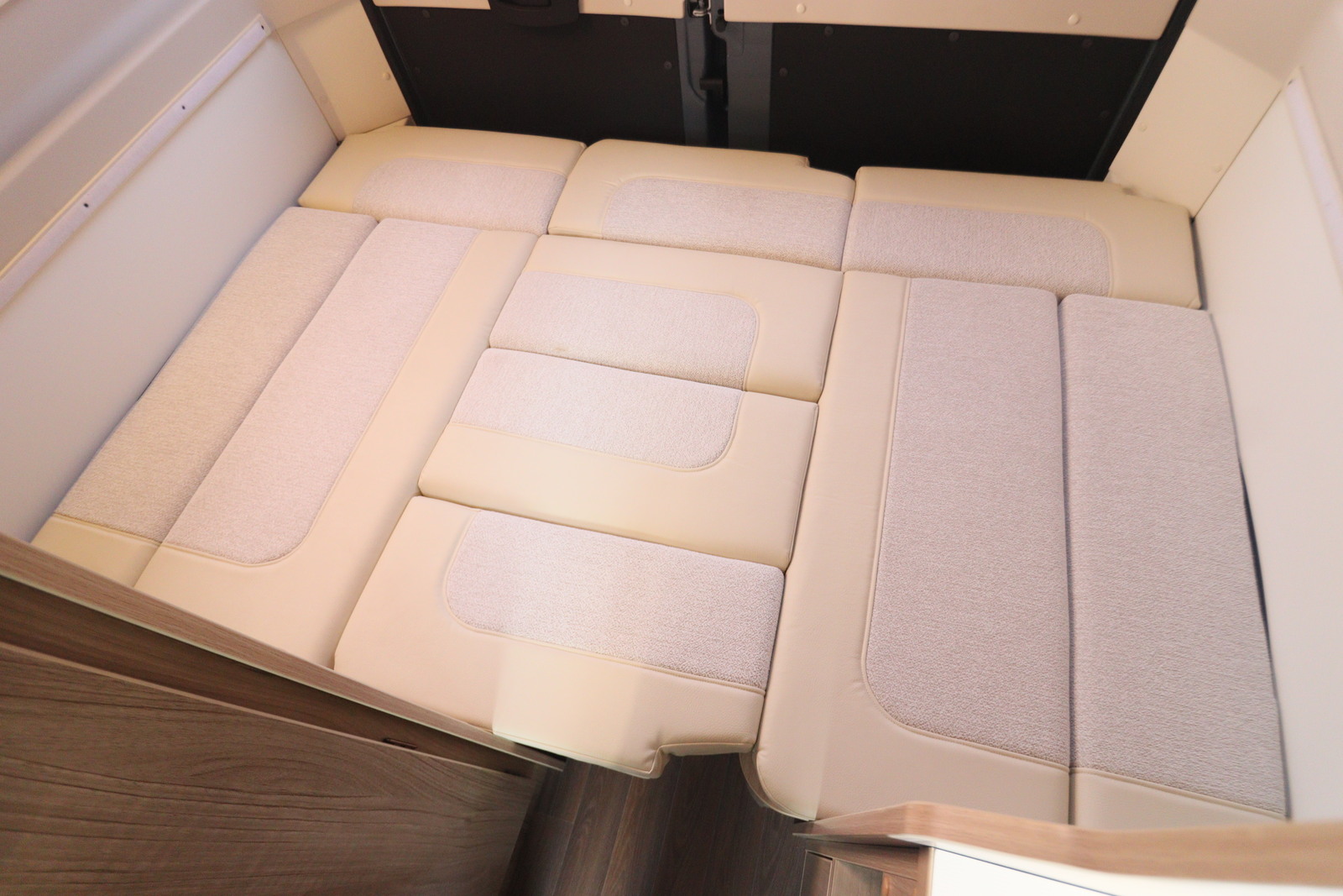 フィアット バンコン ﾃﾞｭｶﾄ ﾅｯﾂRV ﾌｫﾙﾄﾅ ﾀｲﾌﾟC