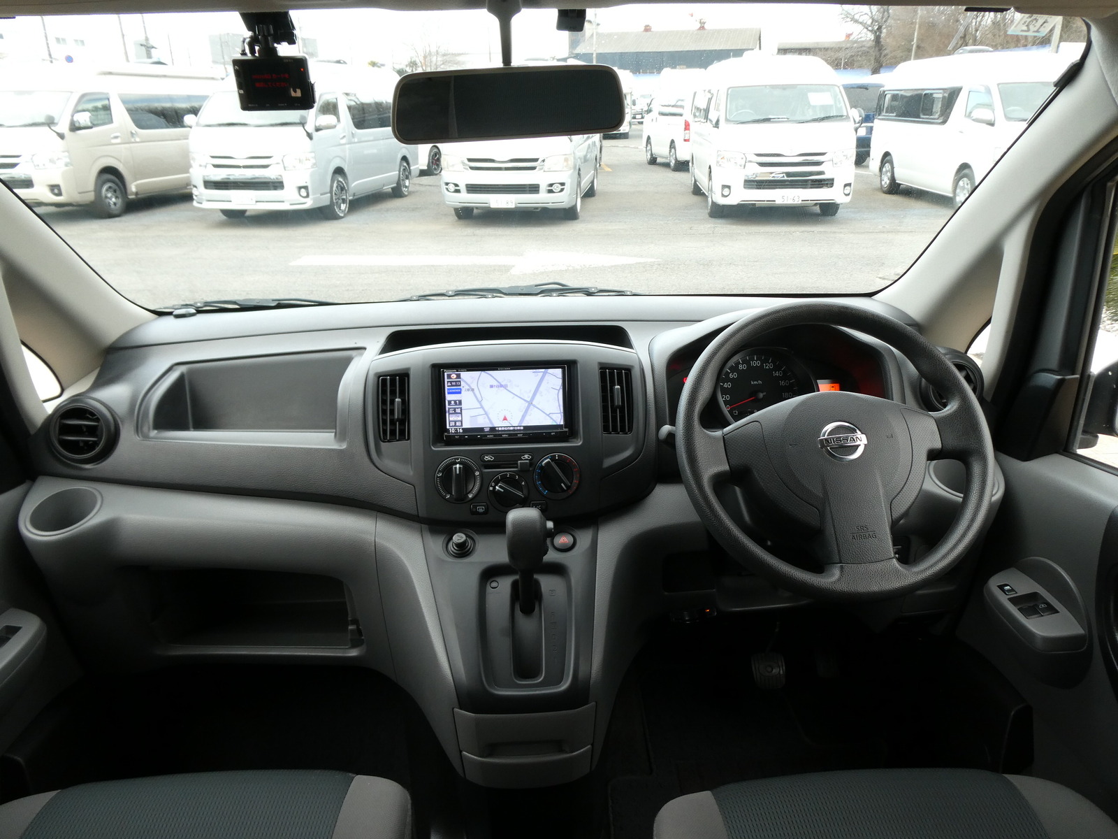 キャンピングカー バンコン ﾘﾝｴｲ　ｺﾝﾊﾟｸﾄﾊﾞｶﾝﾁｪｽN　ﾎﾟｰﾀﾌﾞﾙ冷蔵庫