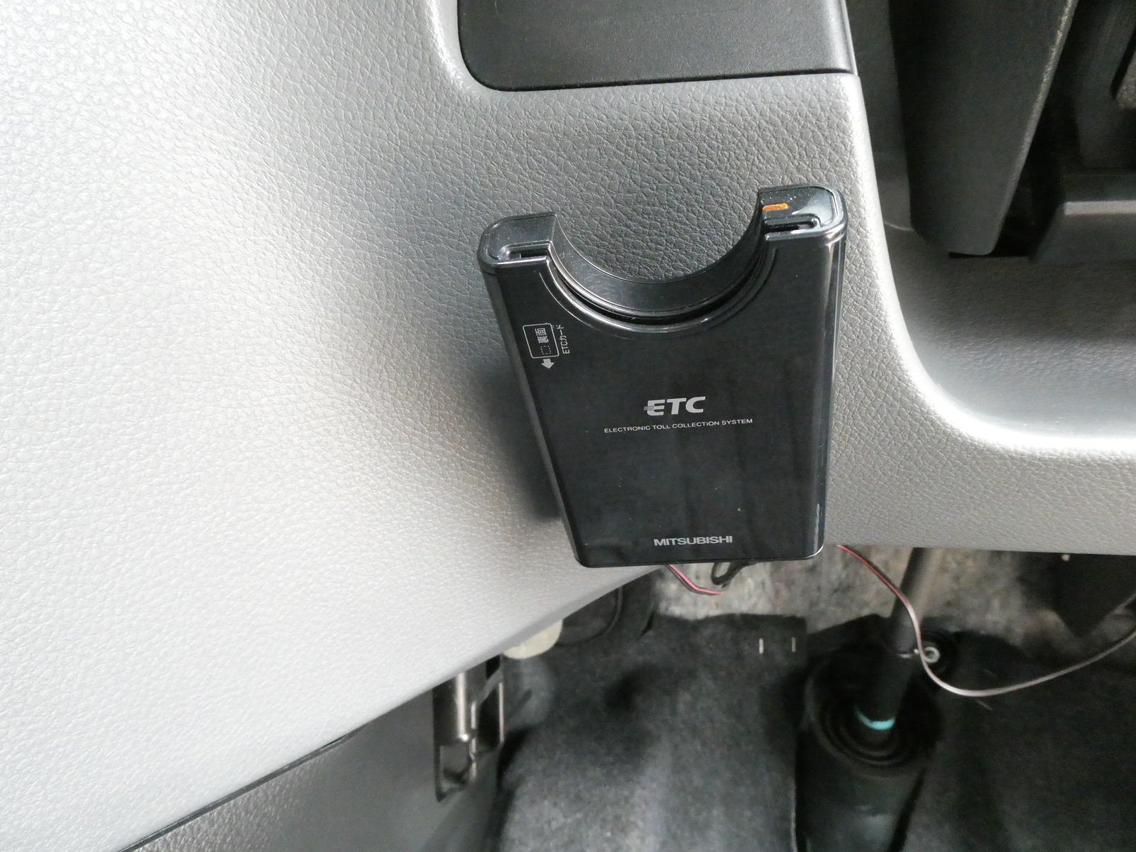 キャンピングカー バンコン ﾘﾝｴｲ　ｺﾝﾊﾟｸﾄﾊﾞｶﾝﾁｪｽN　ﾎﾟｰﾀﾌﾞﾙ冷蔵庫