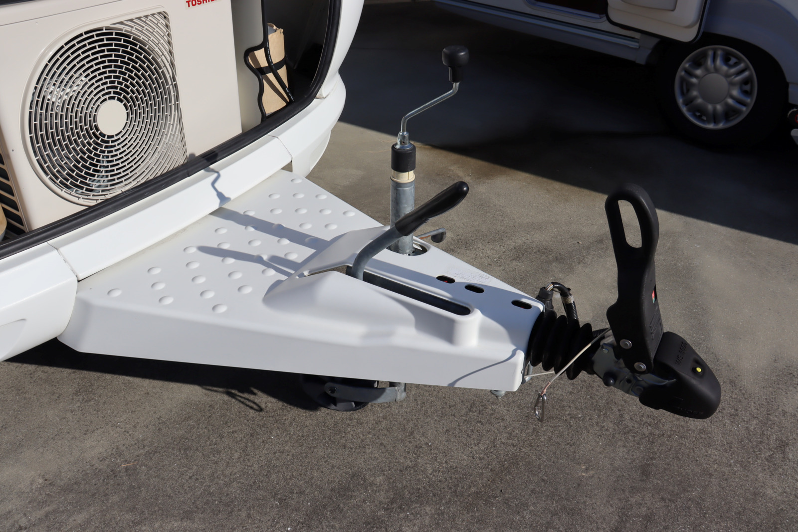 キャンピングカー トレーラー ﾎﾋﾞｰ 540ULｴｸｾﾚﾝﾄ　家庭用ｴｱｺﾝ