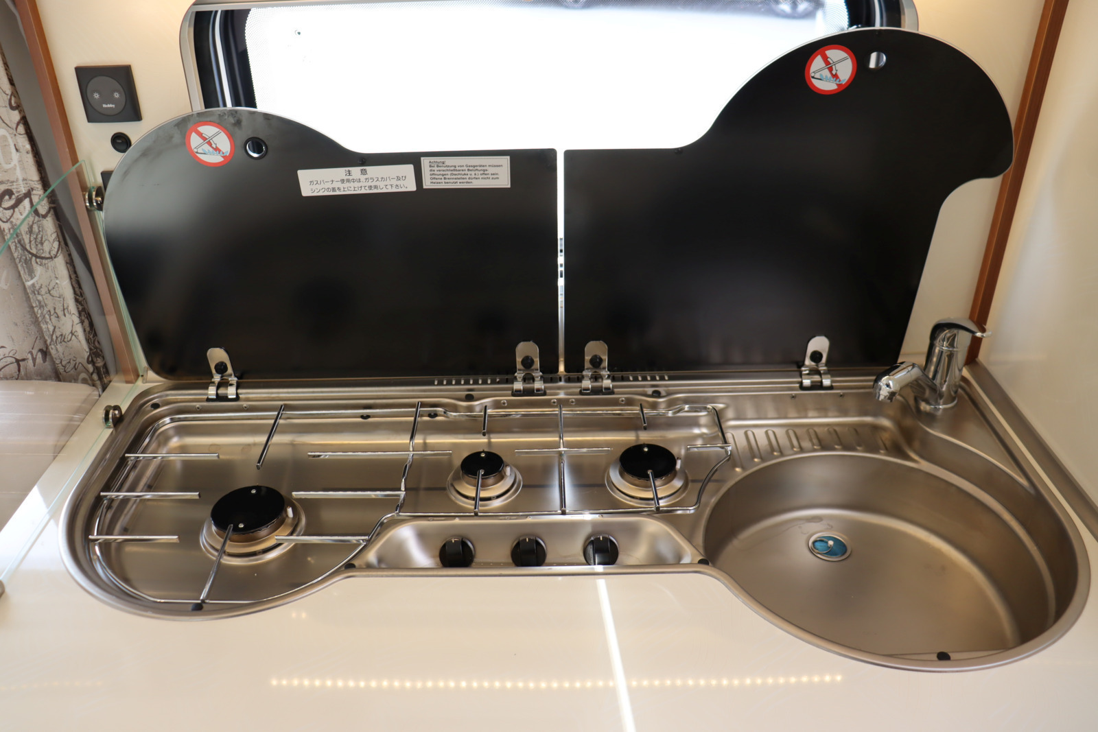 キャンピングカー トレーラー ﾎﾋﾞｰ 540ULｴｸｾﾚﾝﾄ　家庭用ｴｱｺﾝ