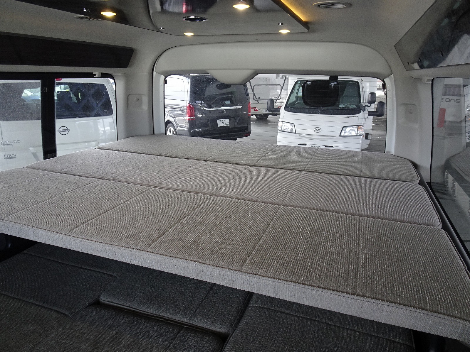 キャンピングカー バンコン ﾊｲｴｰｽ ｱﾈｯｸｽ ﾌｧﾐﾘｰﾜｺﾞﾝ 4WD