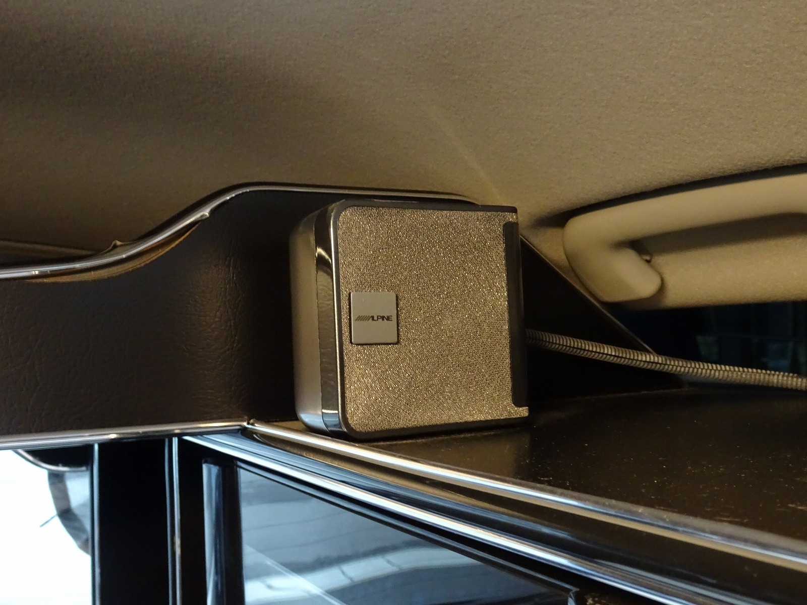 キャンピングカー バンコン ｳﾞｫｸｼｰ ﾊﾞﾝﾃｯｸ新潟 ﾗﾑ･ﾋﾞｯﾌﾟ 4WD