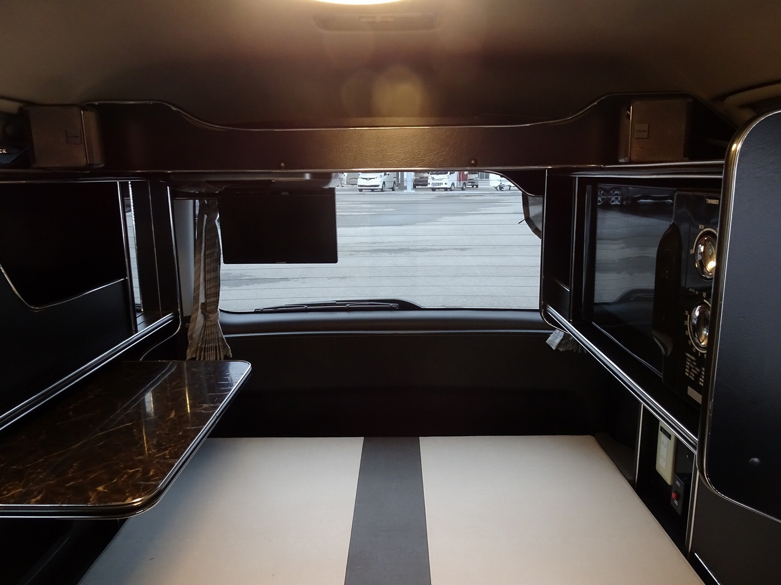 キャンピングカー バンコン ｳﾞｫｸｼｰ ﾊﾞﾝﾃｯｸ新潟 ﾗﾑ･ﾋﾞｯﾌﾟ 4WD