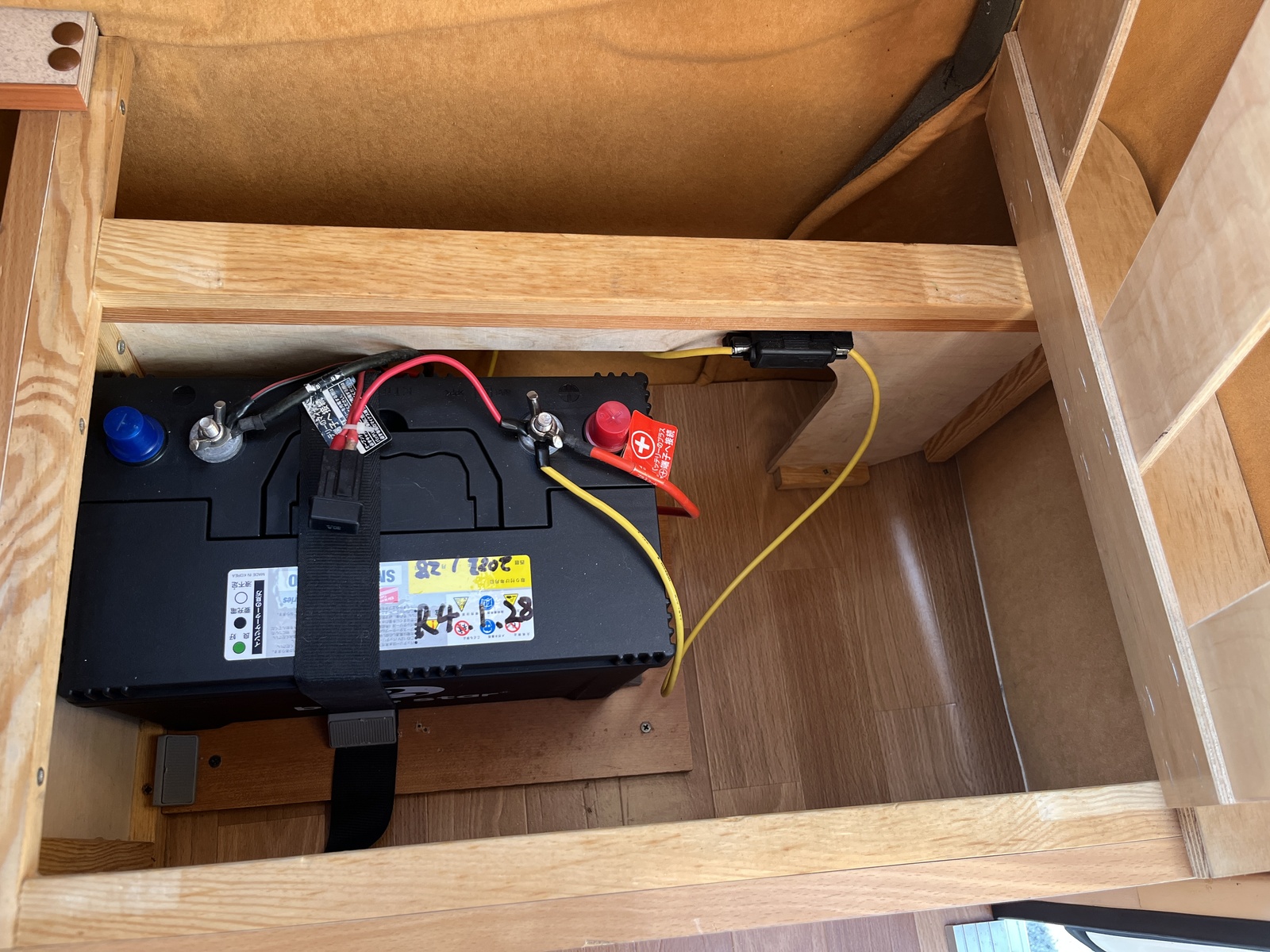 キャンピングカー トレーラー ﾆﾜﾄﾞｰ FE380W ﾎﾟｯﾌﾟUPﾙｰﾌ 現状販売車