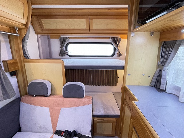 キャンピングカー キャブコン ﾎﾞﾝｺﾞ AtoZ ｱﾐﾃｨ