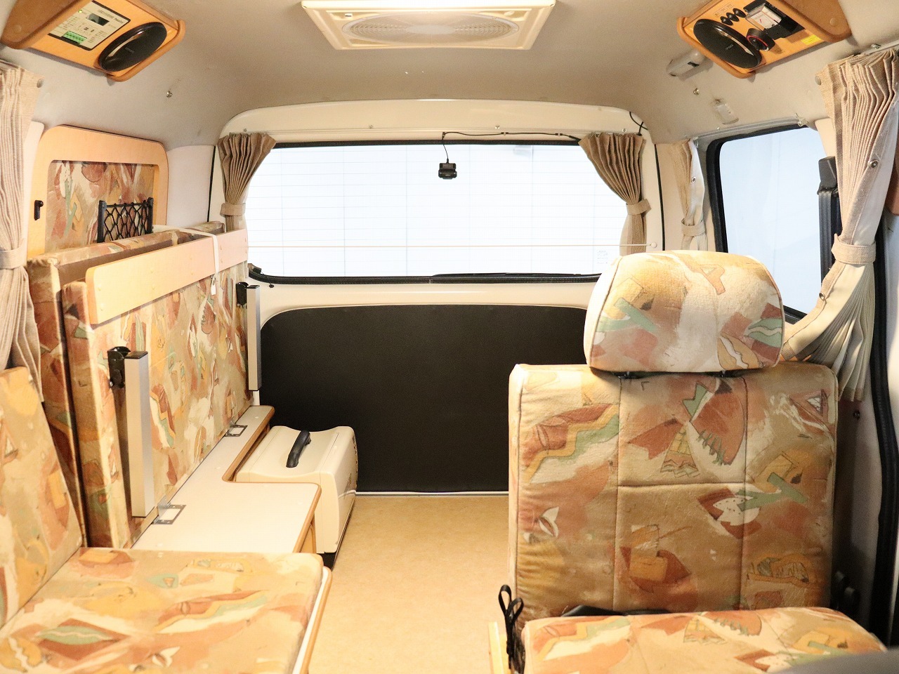 キャンピングカー バンコン ﾗｲﾄｴｰｽ ﾌﾛｯﾄﾓﾋﾞｰﾙ ｼｭﾋﾟｰﾚﾝ4WD　FF