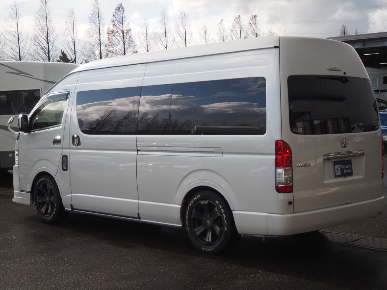 キャンピングカー バンコン ﾊｲｴｰｽ ﾌﾚｯｸｽ ｱｰﾊﾞﾝﾜｲﾙﾄﾞ 4WD