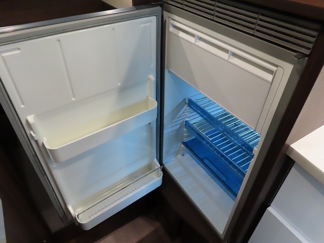 キャンピングカー バスコン ｺｰｽﾀｰ RVﾗﾝﾄﾞ ﾗﾝﾄﾞﾎｰﾑ　家庭用ｴｱｺﾝ