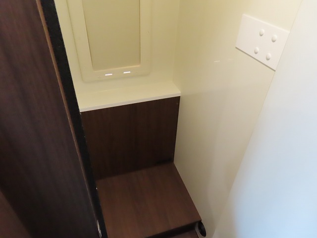 キャンピングカー バスコン ｺｰｽﾀｰ RVﾗﾝﾄﾞ ﾗﾝﾄﾞﾎｰﾑ　家庭用ｴｱｺﾝ