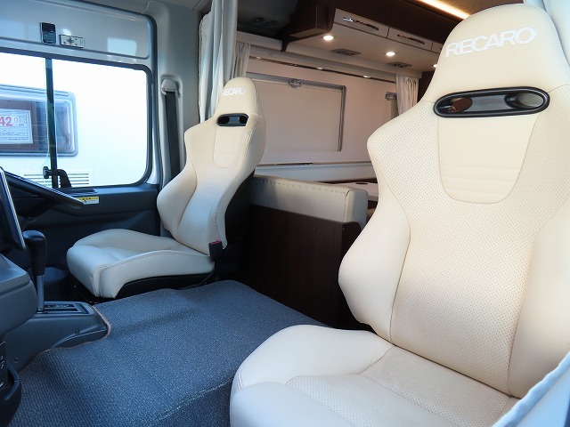 キャンピングカー バスコン ｺｰｽﾀｰ RVﾗﾝﾄﾞ ﾗﾝﾄﾞﾎｰﾑ　家庭用ｴｱｺﾝ