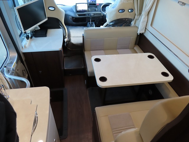 キャンピングカー バスコン ｺｰｽﾀｰ RVﾗﾝﾄﾞ ﾗﾝﾄﾞﾎｰﾑ　家庭用ｴｱｺﾝ